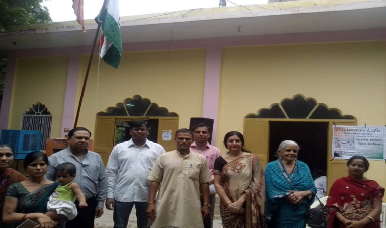 Mrs. Aasha Pandey Gives Motivational Session